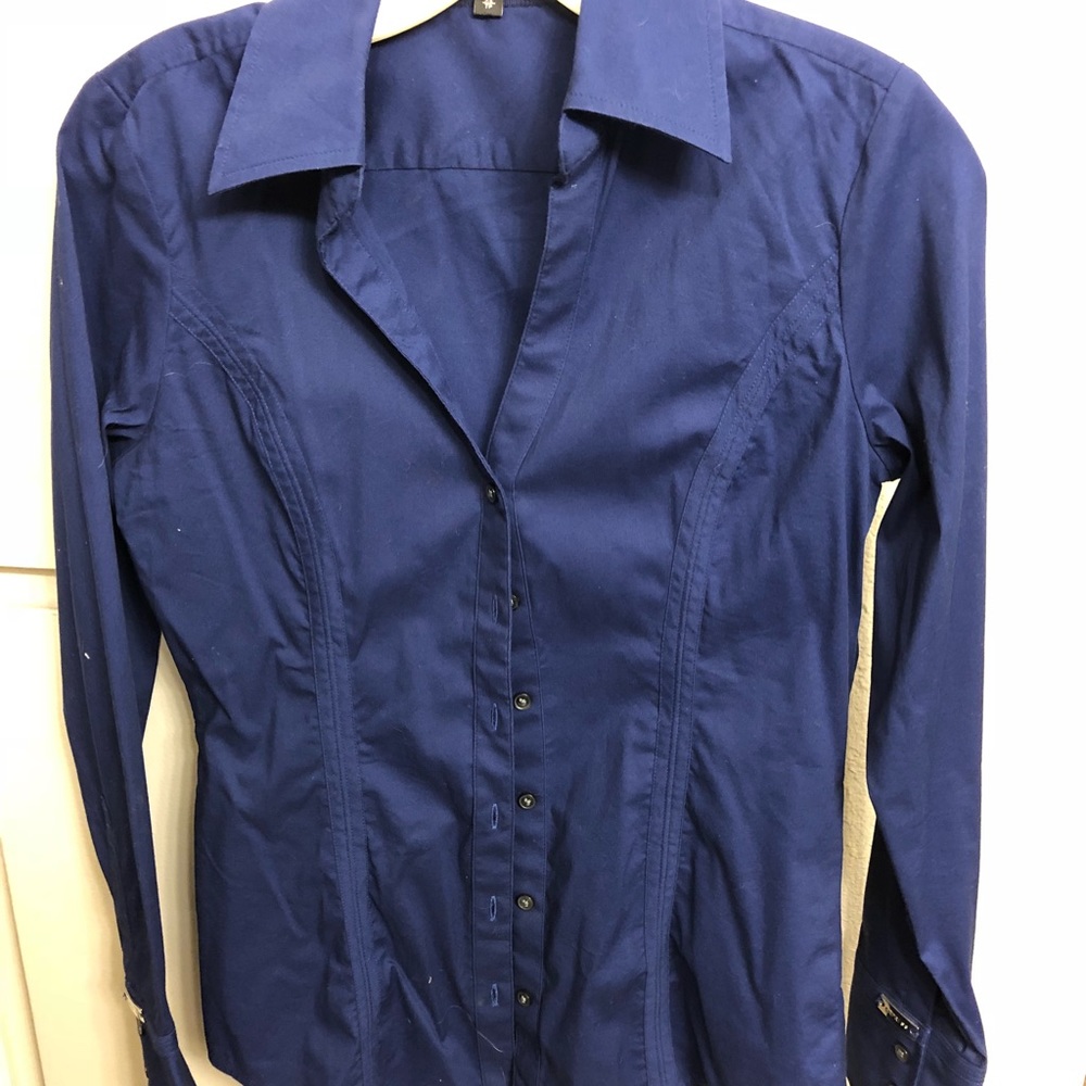 Express button down